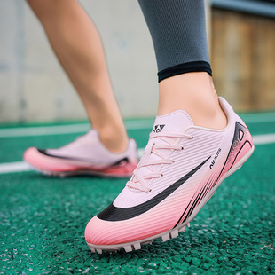 �羳���R�d���uͨ�Ь��Ů������W���п���ᔶ��ܱ�ِ�\���Ь