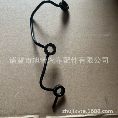 Tubing oil return pipe assembly