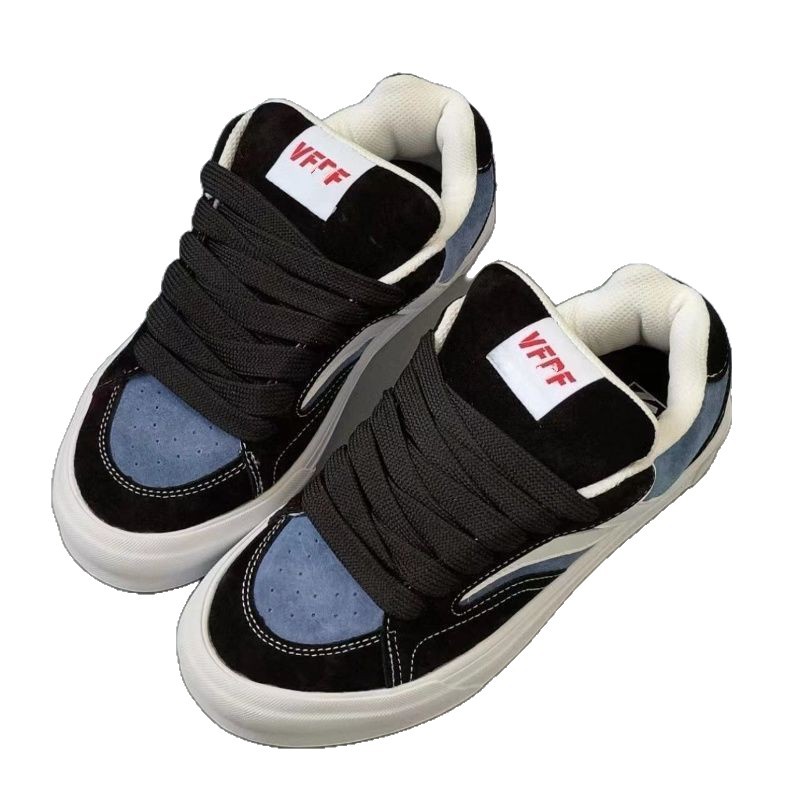 Zapatos de plataforma retro de estilo explosivo para mujer 2025 verano nuevo estilo nicho original casual todo fósforo cómodos zapatos blancos ligeros