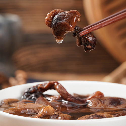 Source: Northeast Specialty Dried Wild Matsutake Mushrooms, Chicken Stew with Mushrooms, Dried Wild Fungi, Matsutake Mushrooms Available for Shipping