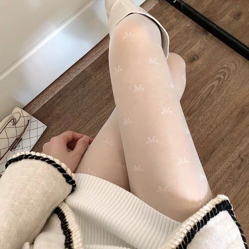 Love white stockings for women spring and summer thin sweet bow milk white pantyhose Lolita round polka dots jk black stockings