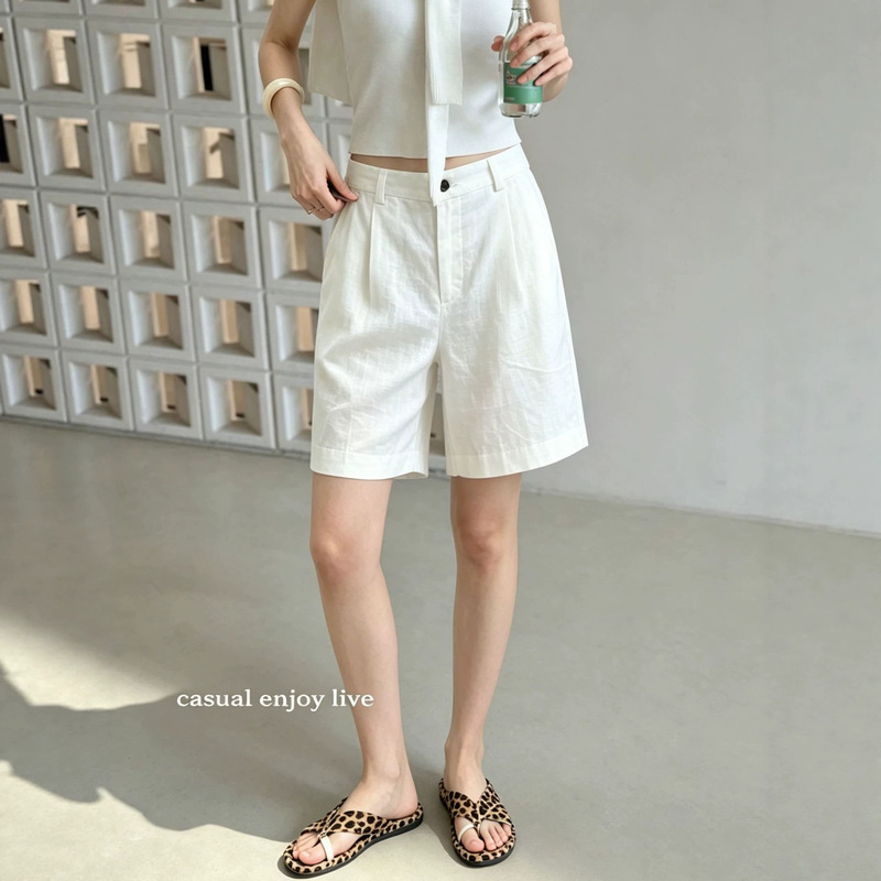 American-Style White Linen Shorts for Women, New Summer Style, Loose Wide-Leg Five-Point Pants, Cotton-Linen Dress Pants, Versatile for Commuting