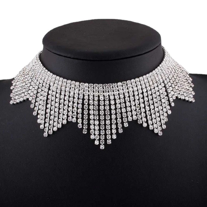 Luxury Rhinestone Water Drop Zircon Tassel Short Necklace display picture 2