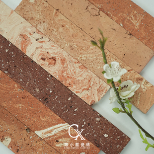 �͹���ɫ�����u�L�l�Rِ�˼t�u���u�йſ��ȏd�̲�걳�����T�^