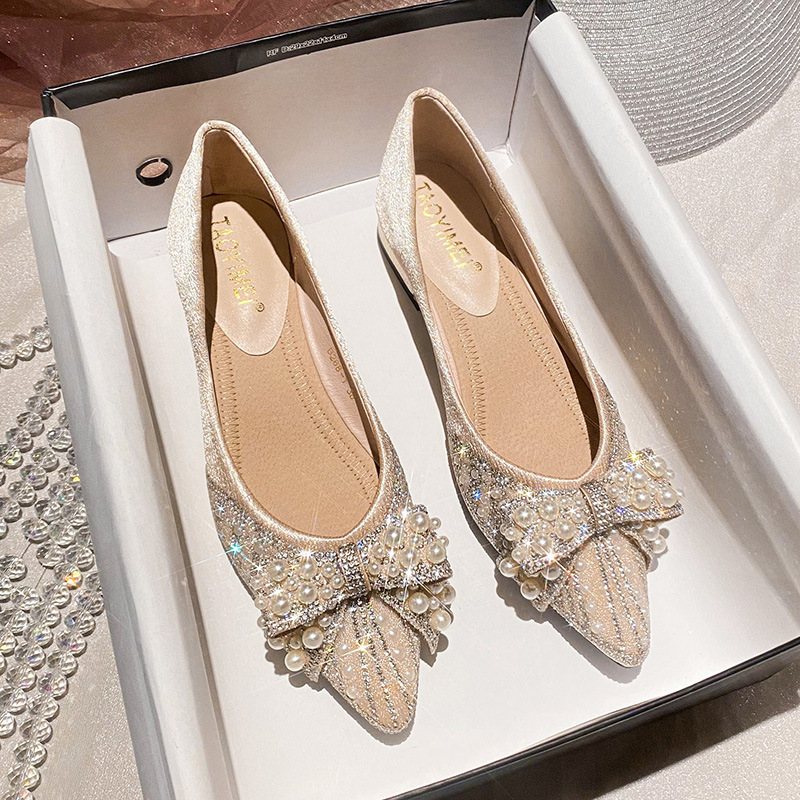 Pointed Shoes Women's 2022 New Thick Heel Shallow Mouth Rhinestone Pearl Bow Elegant Women's Shoes Four Seasons Soft Sole Comfortable