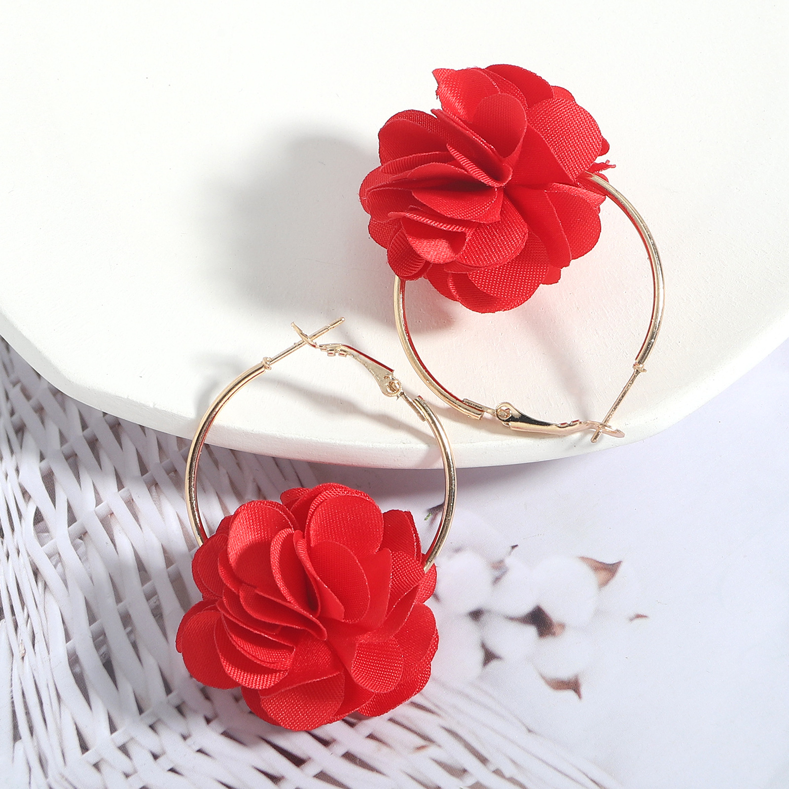 Nihaojewelry Jewelry Wholesale Fashion Fabric Flower Multi-layer Three-dimensional Earrings display picture 6