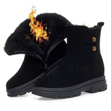 保暖厚底软皮雪地靴女东北平底防滑时尚欧美妈妈冬季加绒短筒棉靴