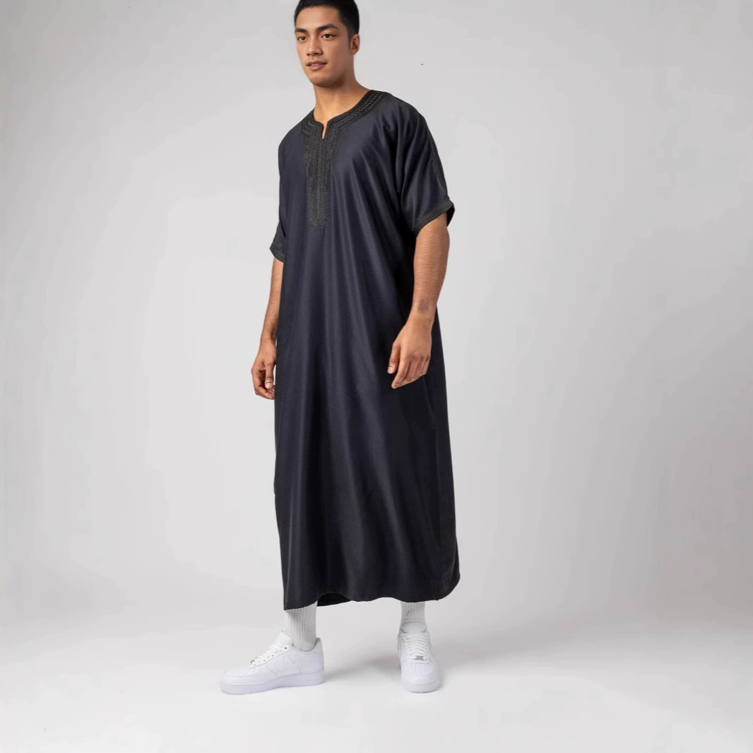 2025 Высококачественный трансграничный Ближний Восток Дубай мусульманский средний рукав с вышивкой канат национальный стиль марокканские мужские халаты боковые карманы