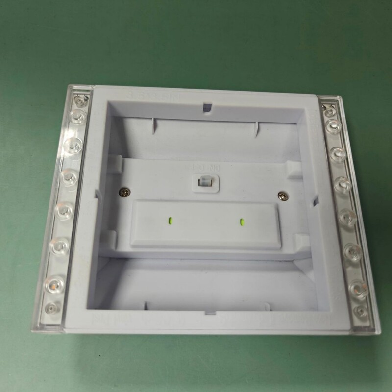 Amazon の新しい屋外防水ソーラーホワイトシェルコラムヘッドランプ 12LED 家庭用中庭壁ゲートポスト|undefined