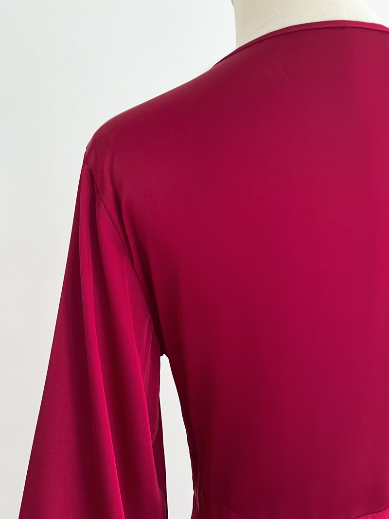 Title 6, Damska koszula nocna z frędzlami i frędzlami ze...