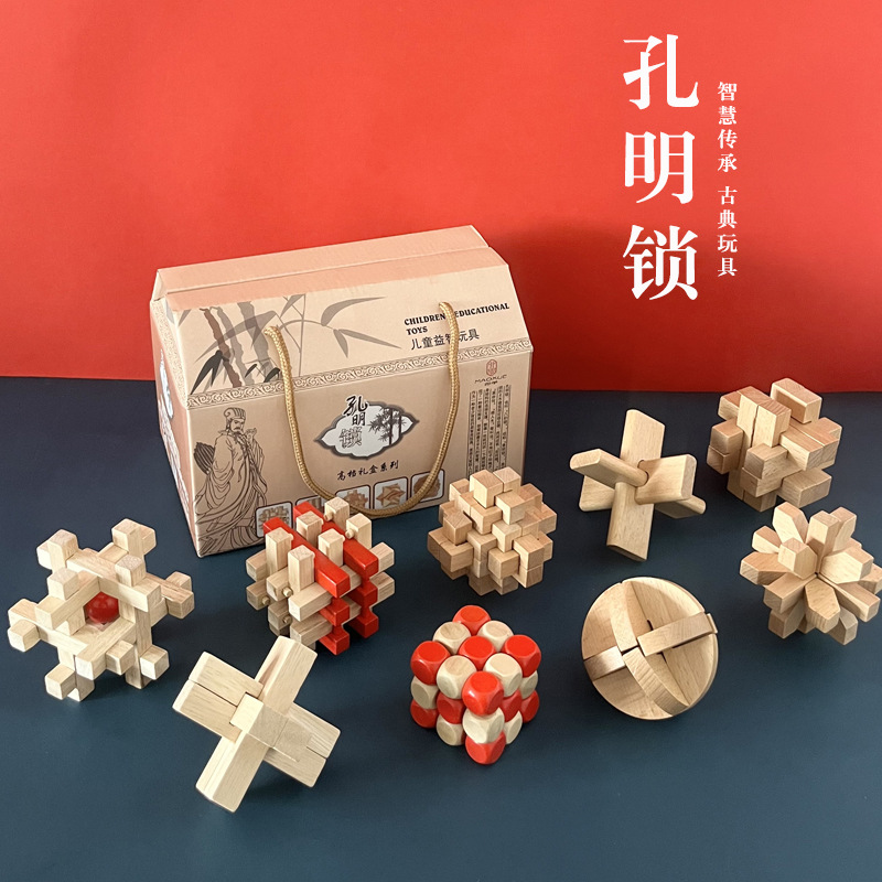 Children's wooden brainteaser