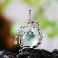 Бирманский имитация натурального нефрита Breeze Breeze, плавающий цветной нефритовый чайник, подвеска с ручкой из 18-каратного золота, ювелирные изделия, подвеска.