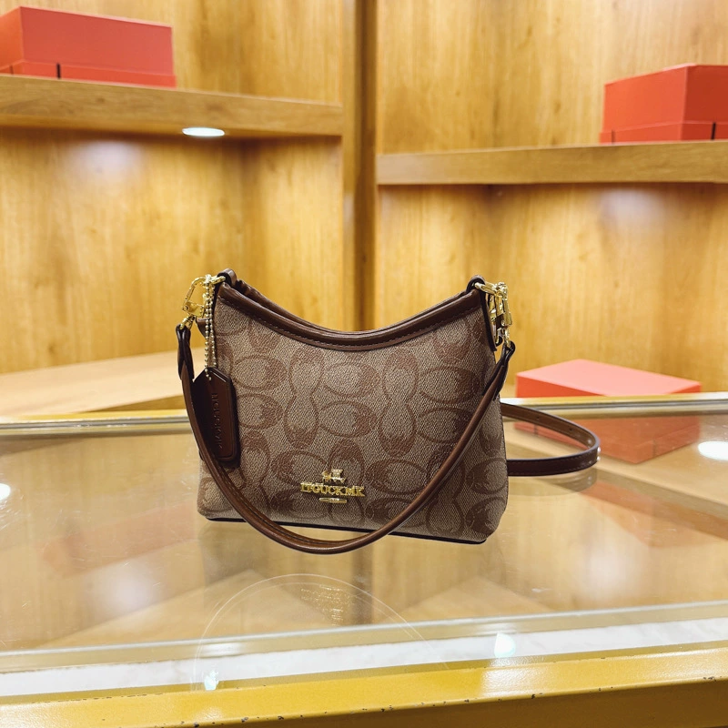 Capacious shoulder bag, one-shoulder bag, high-quality style