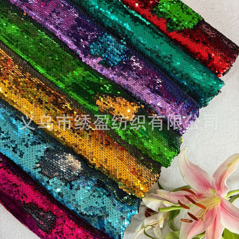 Five mm Two-Color Sequin Fabric Fashion Clothing Sequin Fabric Cross-Border Christmas Craft Luggage Sequin Embroidery Fabric Five mm Two-Color Sequin Fabric Fashion Clothing Sequin Fabric Cross-Border Christmas Craft Luggage Sequin Embroidery Fabric