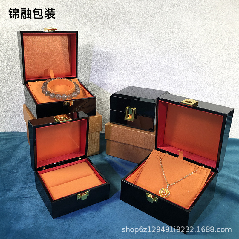 2026 Old Shop Gold Same Style Jewelry Box High-End Pendant Bracelet Ring Box Gold Packaging Box Collectible Jewelry Box