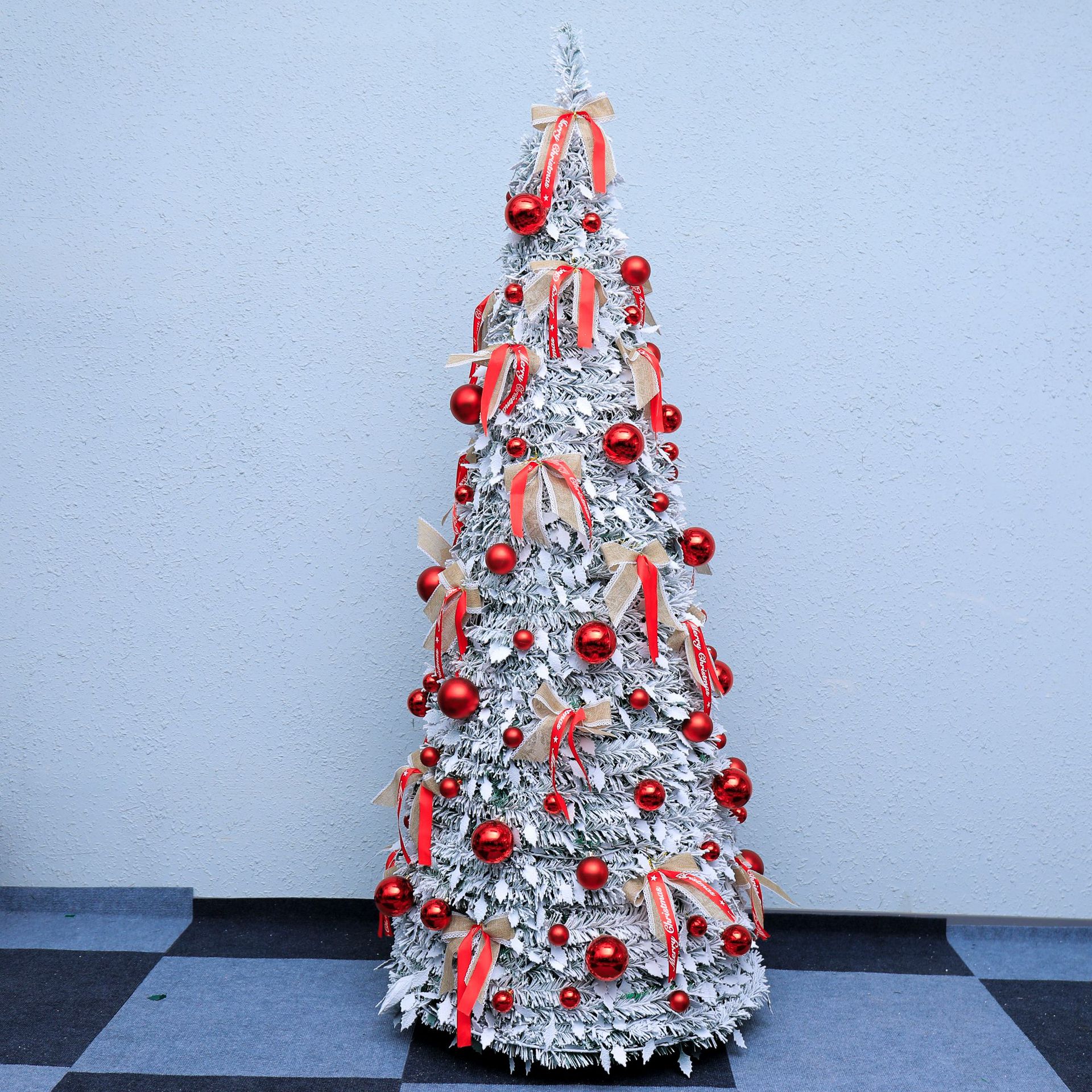 Árbol de Navidad retráctil plegable paquete doméstico decoración de Navidad árbol de torre de PVC 1.8m nuevo solo transfronterizo