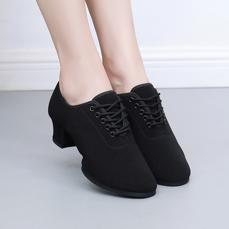 Zapatos de profesor de tacón alto de las mujeres zapatos de baile latino de tela Oxford zapatos de baile de fondo suave profesional zapatos de baile cuadrados de baile de jazz