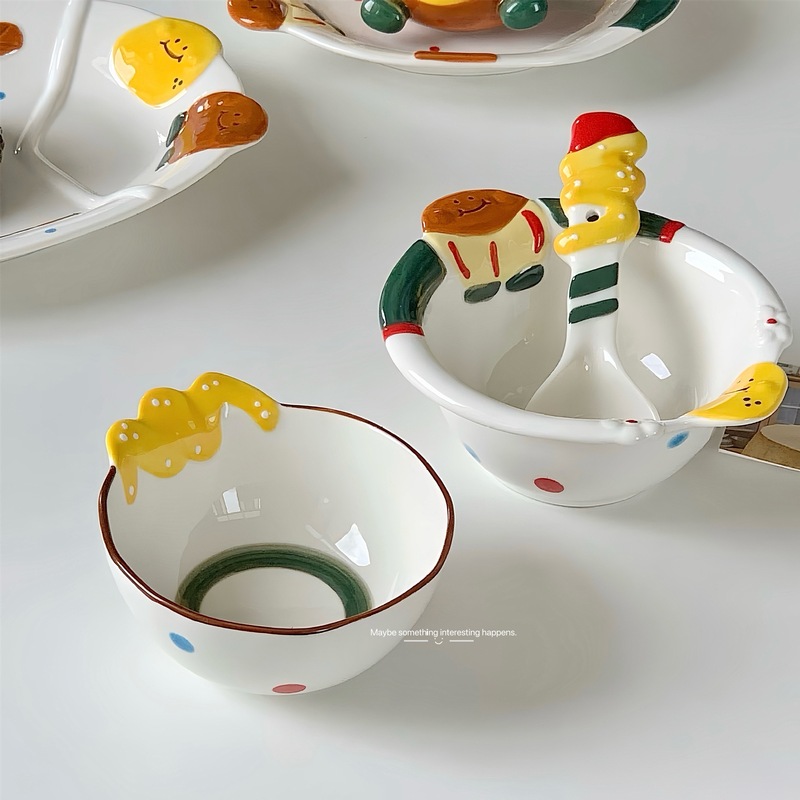 かわいい陶磁器の茶碗の碗の皿のセットの女子学生の高い顔の値のヨーグルトの碗の朝食の碗の家庭用ネットの赤い食器の皿の碗|undefined
