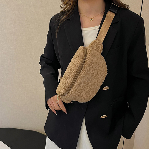 Cute Plush Handbag for Women 2025 New Design Japanese Cartoon Single Shoulder Crossbody Bag Ins Style Leisure Shoulder Bag Trendy