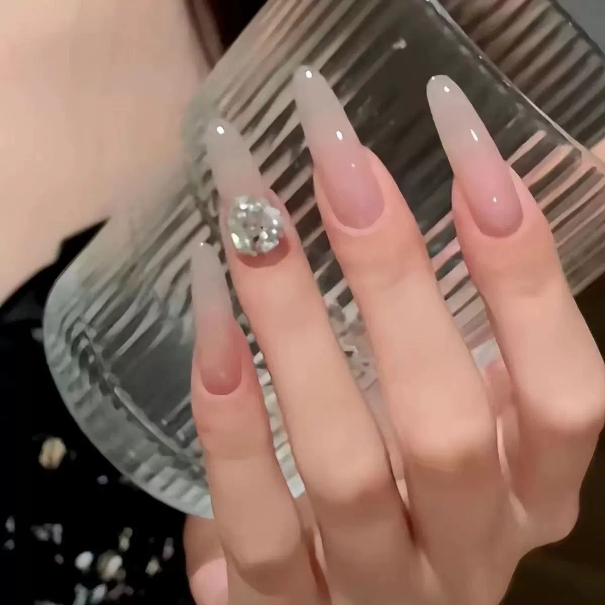 手工穿戴甲裸色穿戴甲带钻长款指甲贴显白简约小众美甲贴片假甲片