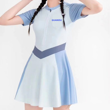 运动游泳衣女2025新款温泉保守显瘦遮肚大码裙式平角学生泳装女