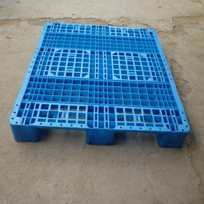 生产供应宁波1208网格川字仓储货架塑料托盘 四面进叉出口托盘