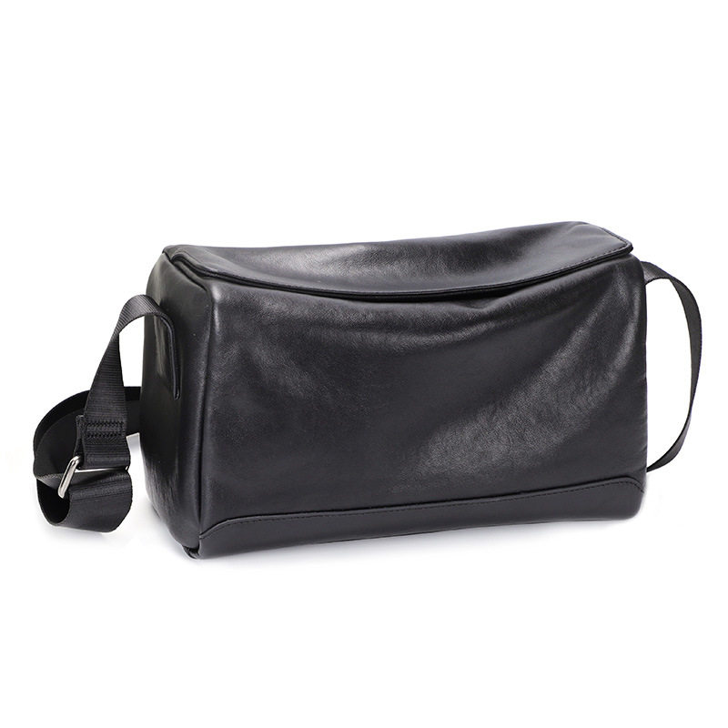 Túi đeo chéo nam da bò thuần phong cách tối giản, túi gối nhỏ 29×11×17 cm — Màu đen