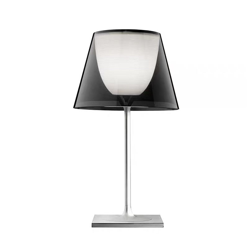 Italian Tribe Designer Simple Scandinavian Living Room Study Bedroom Bedside Hotel Eye Protection Decorative Table Lamp