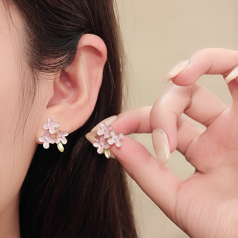 銀針森系の甘いピンクの花のピアスの小衆のデザインの高級感のイヤリングの清新なフランスのリゾート風の耳飾り|undefined