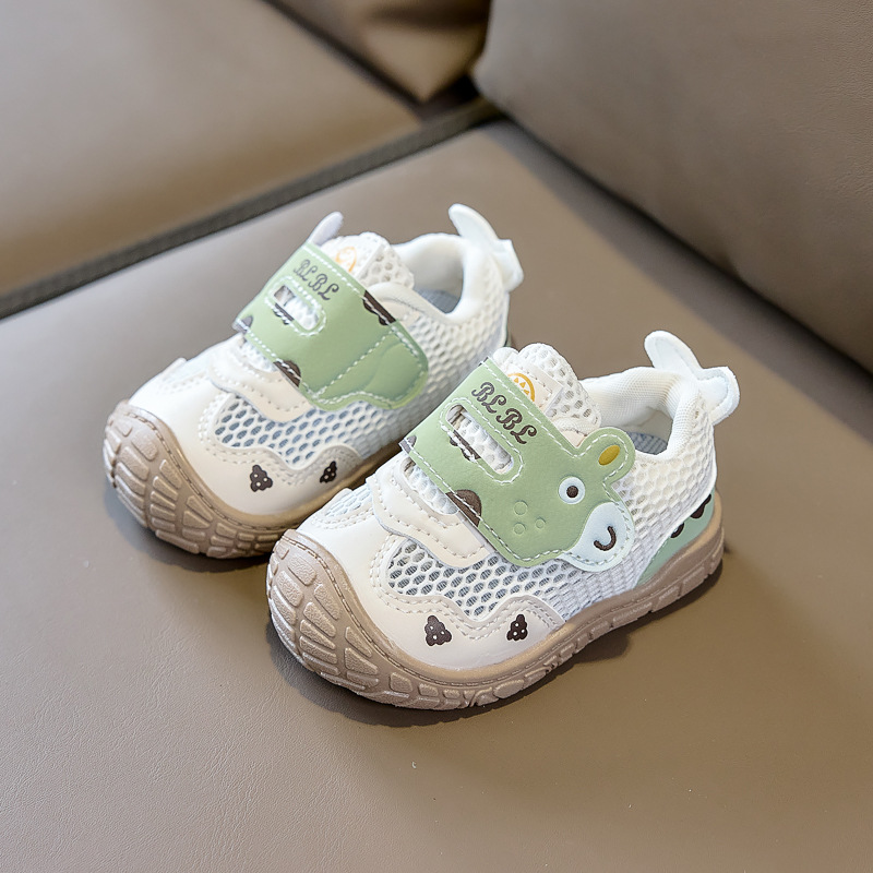 2026 verano bebés zapatos para bebés con suela suave antipatadas lindos niños y niñas ventilados huecos zapatos de malla única sandalias para niños