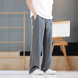 男式休闲裤;男式T恤;男式针织衫