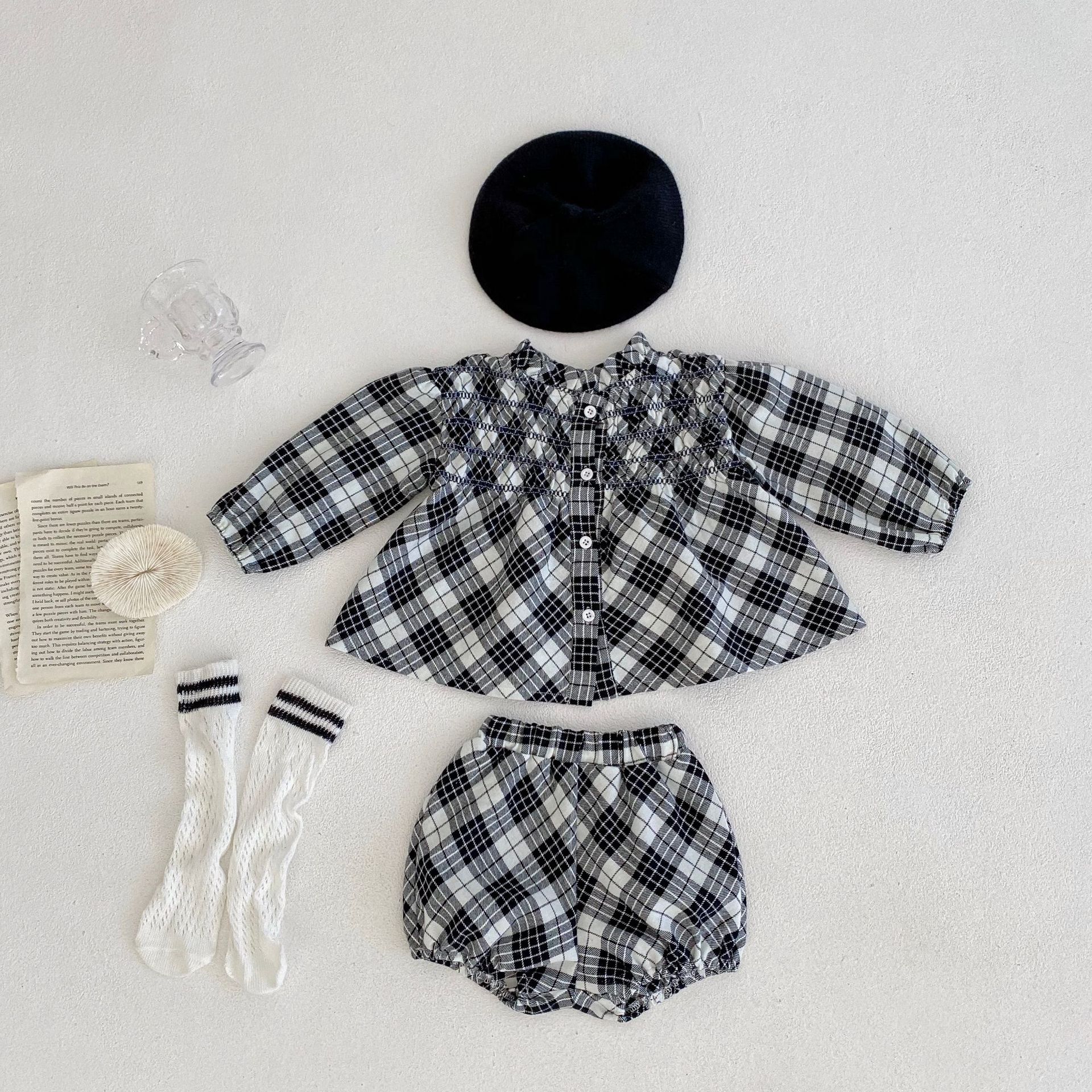 2024 Herbst/Winter Neue Baumwolle Weibliche Baby Karierten Langarm Top Strickjacke + Hose zweiteiliges Set_voghion.com