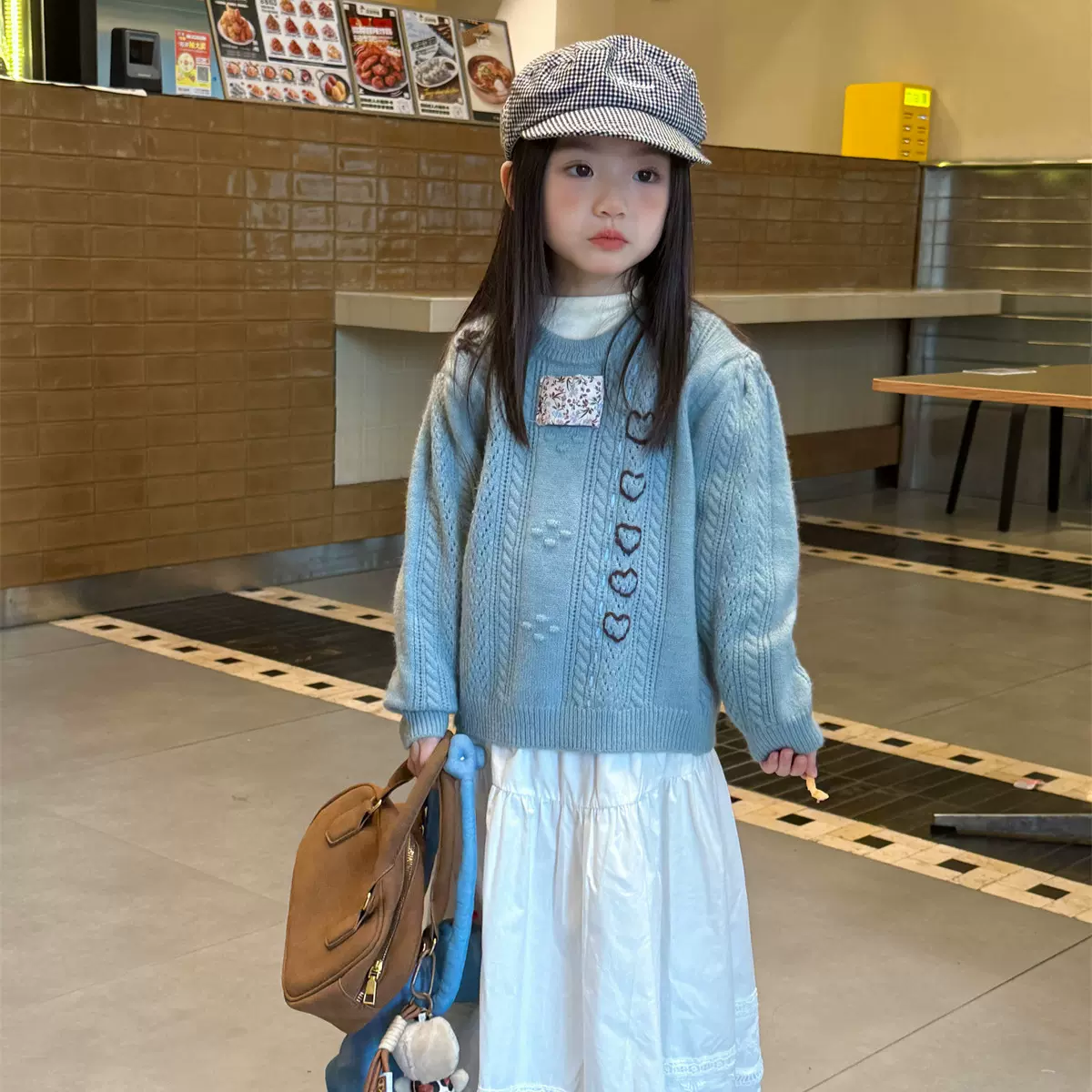 花与寻童装女童毛衣2025秋季新款韩版爱心套头毛衣儿童针织上衣潮