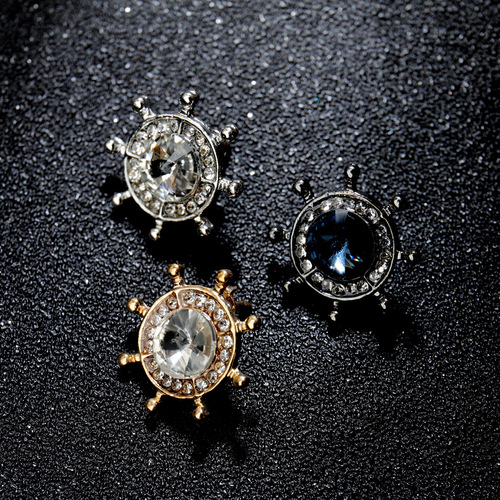 New fashionable men's sailor brooch, helm collar pin, versatile high-end corsage, personalized suit jacket accessories wholesale