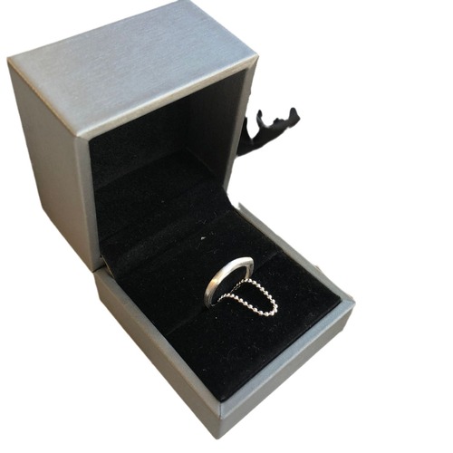 The item number for the jewelry box is 1000.