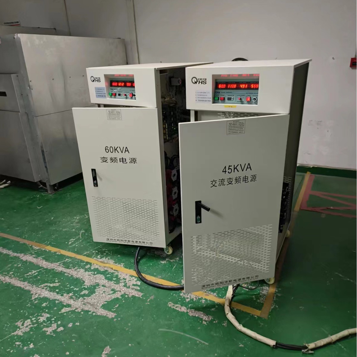 ŷ����˹����45KVA��Ƶ��Դ����������208V 60HZ�����380V 50HZ