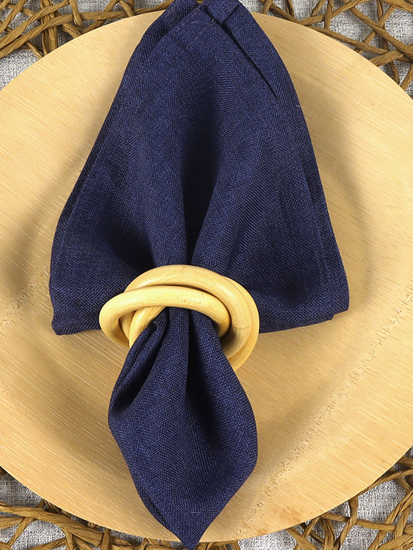 베이지색 3링 나무 원형 냅킨 링