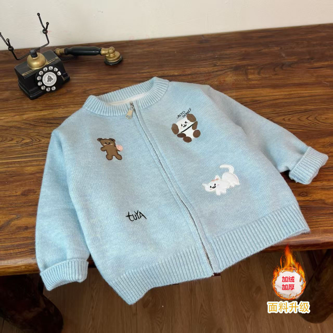Autumn children's knitted cardigan, stylish and cute Korean style, heavy embroidery, zipper sweater