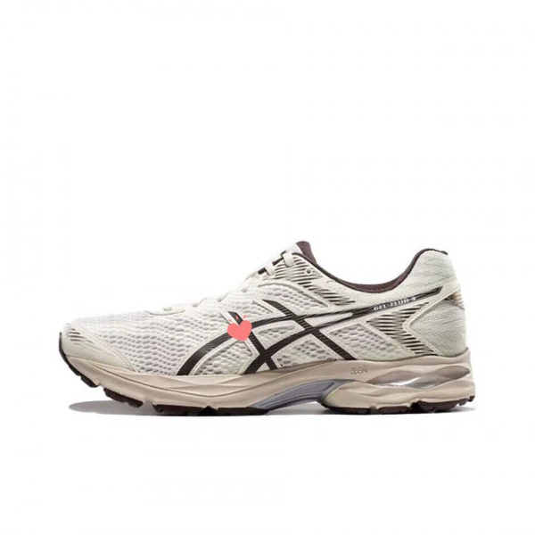 White Brown FLUX4