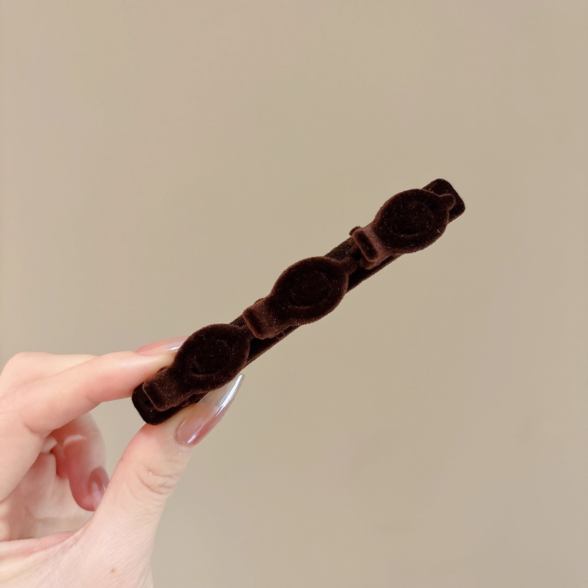 Princesa perezosa trenzada clip de cabello frontal lateral clip de mejilla clip de cabello acabado artefacto clip de boca de pato clip de cabello tocado