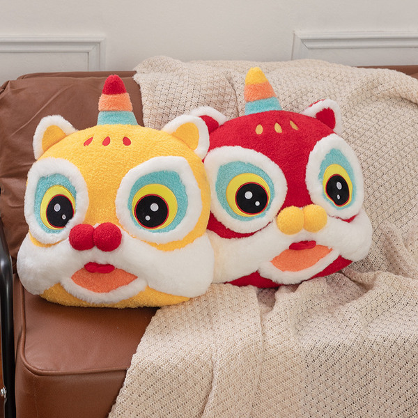 Plush pillow