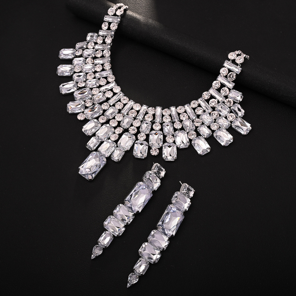 Bohemia con joyería de bordas exagerada cadena de clavícula pendientes de diamante accesorios de banquete Set de joyería