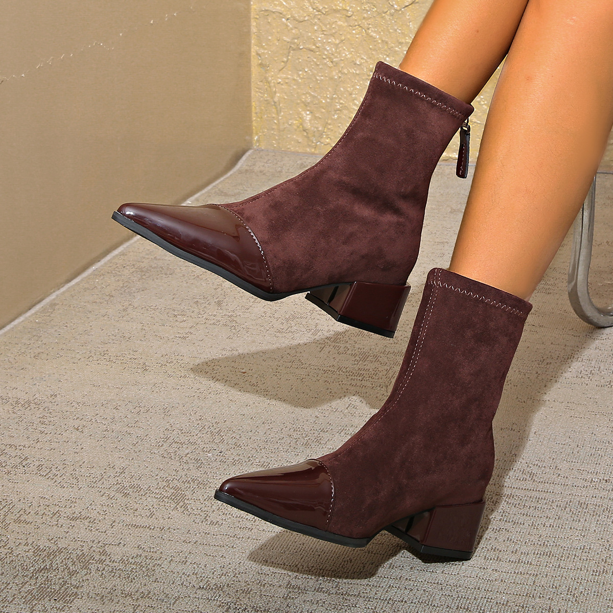 Gevoerde winter enkelboots voor dames met rits en hak_voghion.com