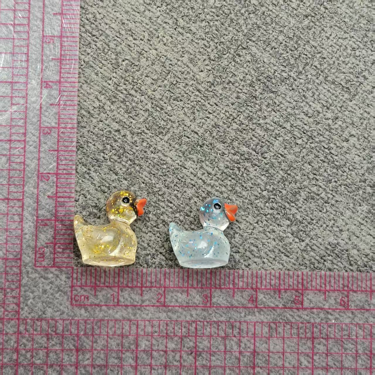 迷你闪粉鸭随机1个装