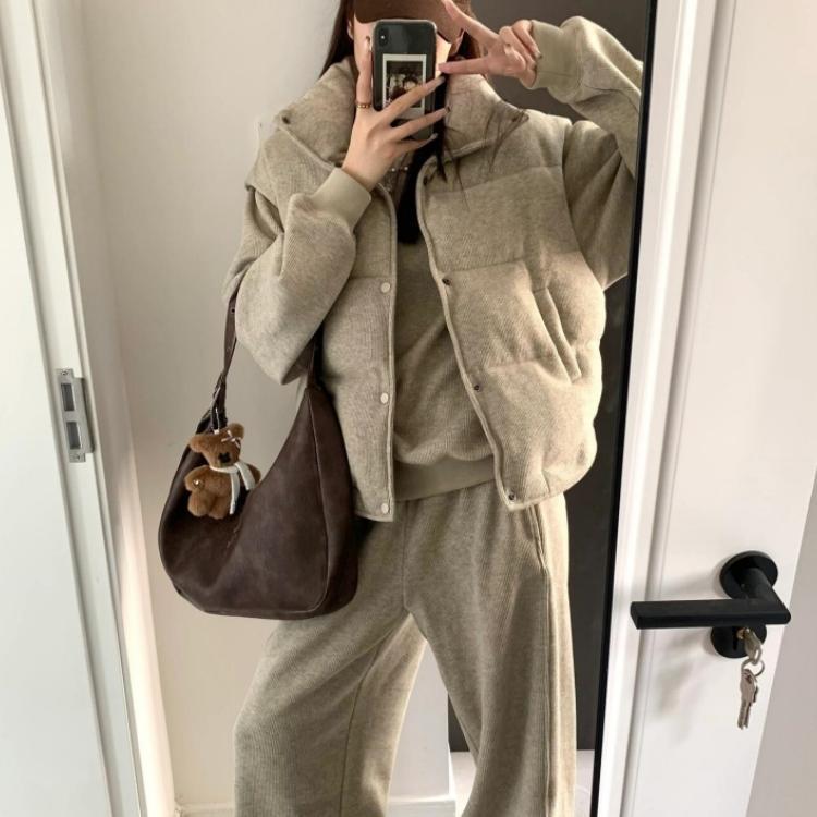 短款白鸭绒面包服立领羽绒马甲女款秋冬外穿背心2025新款坎肩外套|undefined
