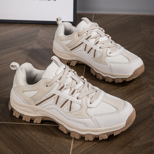 ��ɽЬ�����]ͬ����H���＾�\��ЬŮЬ��ĥ����ͽ�����e������Ь