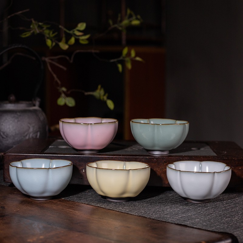 아이언 타이어 Ru Kiln 마스터 컵 개인 시음 컵 빈티지 오프닝 필름은 가정용 쿵푸 아이스 크랙 유약 티 보울 싱글 티 컵을 올릴 수 있습니다