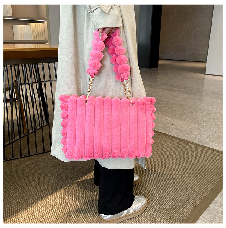 Casual, Daily Occasion Plush Bag Women's New Korean Style Large Capacity Sweet Chain Tote Casual Fashion Portable Shoulder Bag