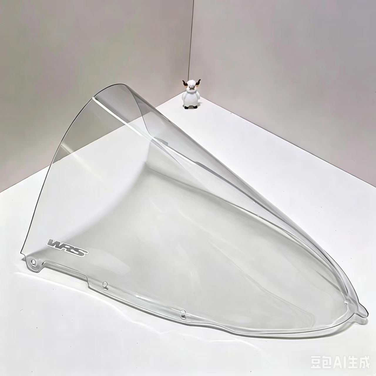 Suitable for Zhangxue Motorcycle 820rr windshield, 820RR racing model elevated front windshield