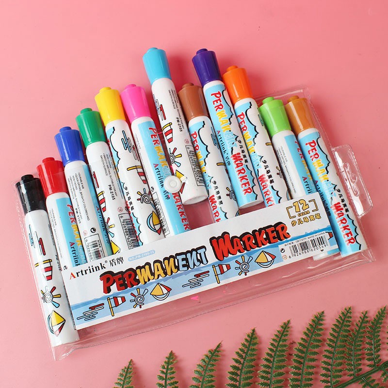 Escudo infantil 12-color marcador traje estudiante color especial pluma gran capacidad pintura cabeza suave marcador al por mayor